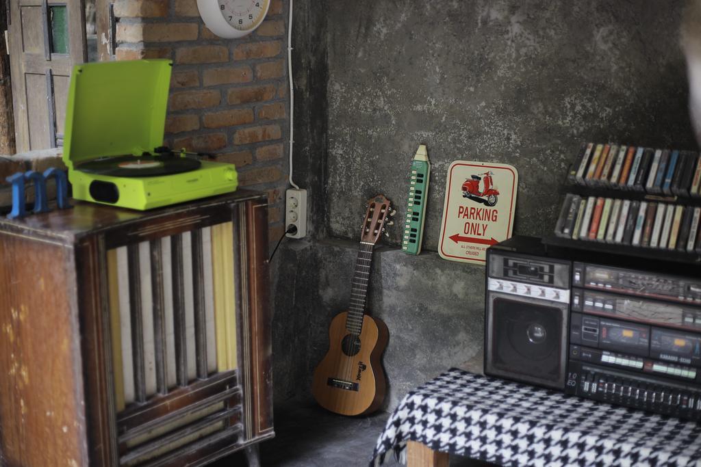 Rumah Senjakala Bantul Esterno foto